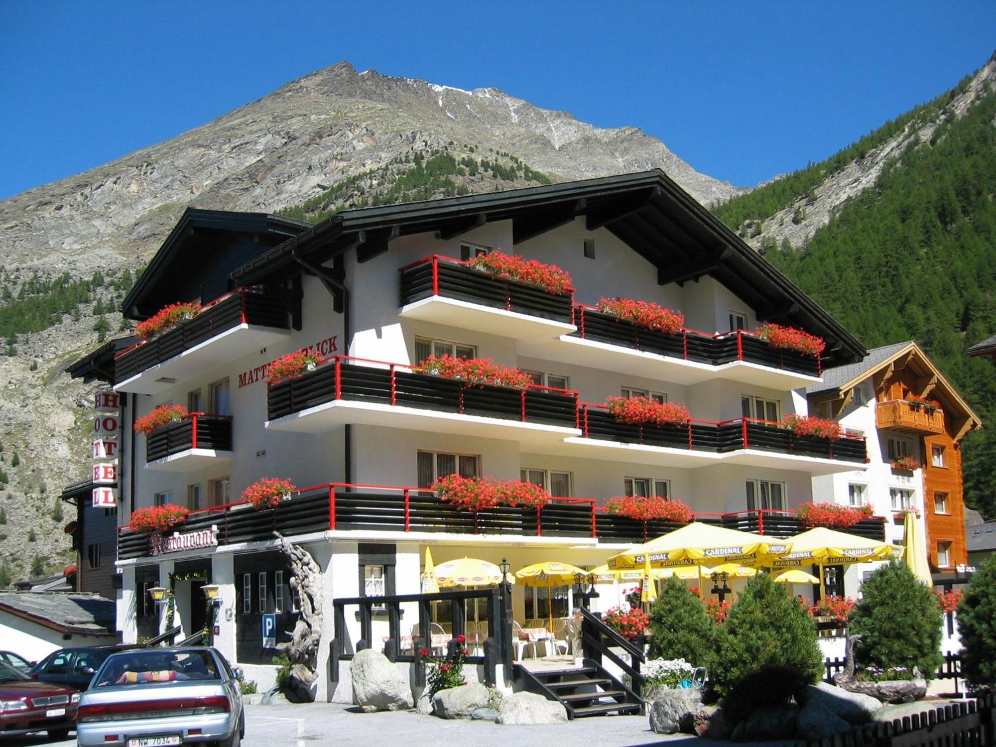 Hotel Restaurant Mattmarkblick Saas-Almagell ภายนอก รูปภาพ