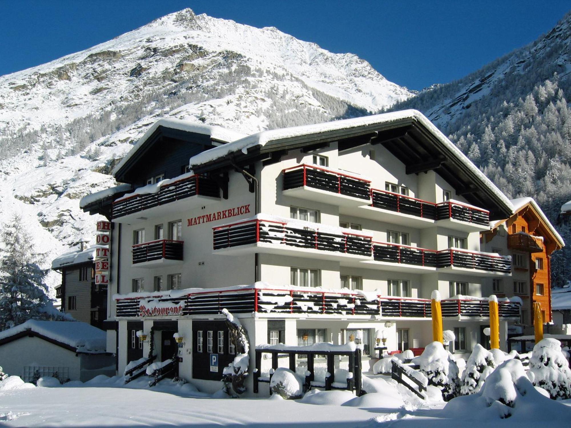 Hotel Restaurant Mattmarkblick Saas-Almagell ภายนอก รูปภาพ